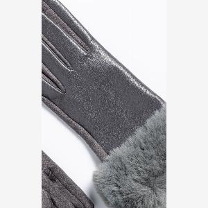 Get 27 Off Klass Womens Black Faux Fur and Leather Touchscreen Gloves