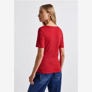 Tshirt avec encolure en cœur