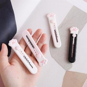 Kawaii Mini Pocket Cat Paw Art Utility Knife Express Box Knife Paper Cutter Craft Wrapping Refillable Blade Stationery black