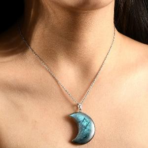 Labradorit Anhänger  53 78 ct