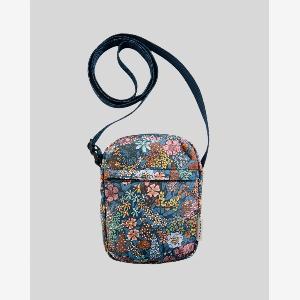 Lyle  Scott Mens Cross Body Bag in Liberty Scottish Wildflower Now 40