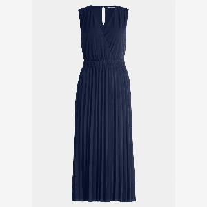 23 Rabatt auf das ärmellose Plisseekleid von BETTY  CO  Dunkelblau