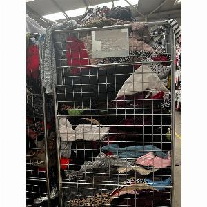 Blackburn Auction High Street Job Lot of 25 Items Now 25 Save 75