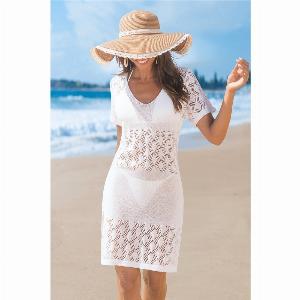 Robe cover up courte beige semi transparente