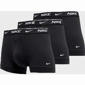 Sconto del 47 su un pack da tre paia di boxer Nike