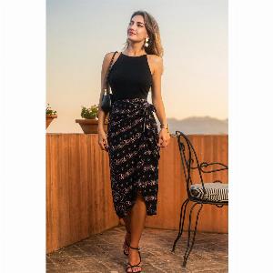Enjoy an 11 discount on the Always Lovely floral midi dress for a stylish look