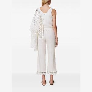 Pantaloni da neve con dettagli in pizzo ora a 111  sconto 40