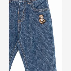 Offerta Sconto del 9 su Jeans Blu con Ricamo Orsetto