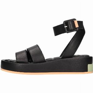Sandali in pelle ed ecopelle da 50  a 35  risparmia il 30