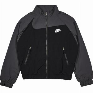 Sconto del 22 su top da pista Nike Amplify per bambini nero 122128 cm