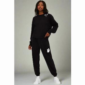 Enjoy a 21 discount on Beach Riot Georgie Boo black sweatpants size large