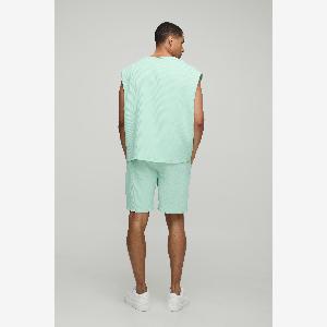 Homme Debardeur oversize plisse  Sage  Medium  boohooMAN