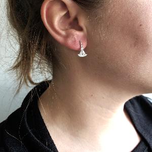 Damenohrstecker aus 585 Weißgold mit 22 Brillanten nur 399 