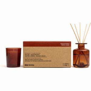 10 Rabatt auf Geschenkset mit Raumduft Gewürzte Mandarine