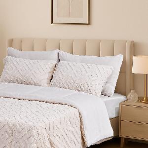 Enjoy 40 Discount on Deluxe Teddy Fleece 6Piece Bedding Set  Cream