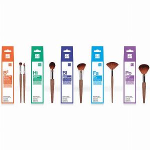 FeelLikeBeauty Get 60% Off on a Complete Makeup Brush Set Today