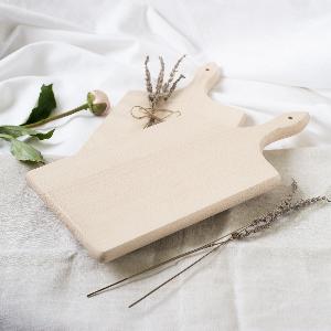 Schneidebrett aus Buchenholz mit Griff 38 x 18 cm jetzt für 710  27  Rabatt