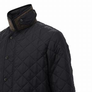 Jacke Porto Jetzt für 379  zuvor 41995  10  Rabatt erhältlich