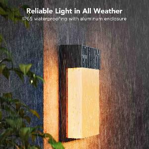 Govee RGBICWW Outdoor Wall Light  OutdoorWandleuchte  Schwarz