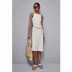 Sconto del 30 su Vestito in viscosa e lino ESSENZIALE