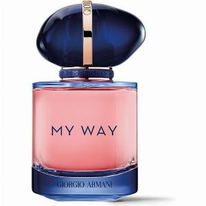 My Way Eau De Parfum Intense Un bouquet floral amplifié par un sillage boisé addictif 30 ml