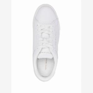 Risparmia il 33 su sneakers di pelle di alta qualità disponibili ora