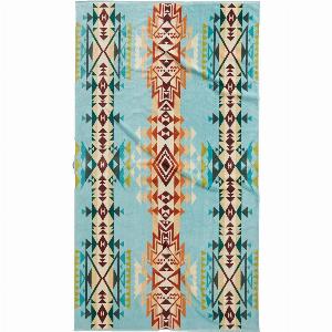 Pendleton Oversized Jacquard Spa Towel Highland Peak Aqua