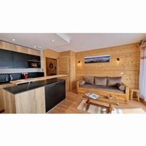 Grand Studio Maroly Now 1503 Previously 1670  Enjoy 10 Off