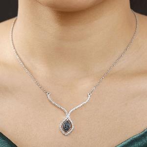 Blauer Diamant Halskette ca 45 cm Edelstahl ca
