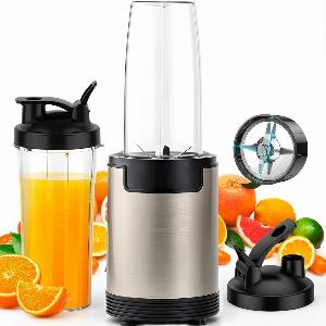 Frullatore 4 lame 800ml potente 600w ora solo 3490 sconto 45