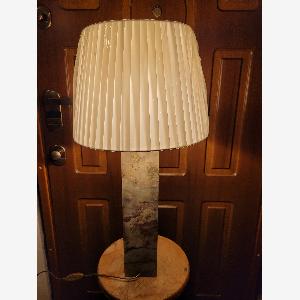 Offerta Lampada da tavolo vintage con base in onice sconto 29