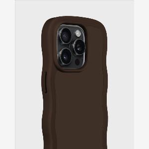 Phone Case Wavy Chocolate iPhone 15 Pro