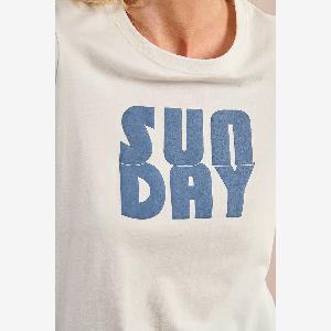 Molly Bracken Profitez de 33% de réduction sur un tshirt à manches courtes imprimé