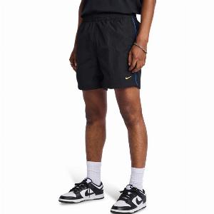 Sconto del 35 su pantaloncini Nike Tuned neri da uomo taglia M