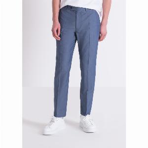Pantaloni slim fit Mark in cotone elastico ora a 5160  con sconto