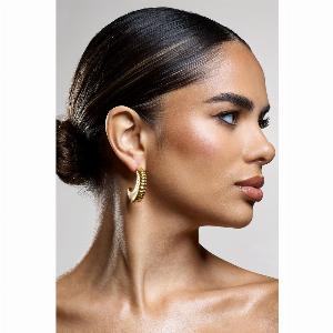 Eclat  Gold Ribbed Dangle Earrings