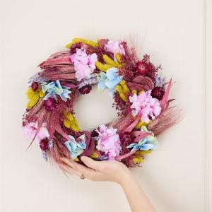 Couronne Honolulu M  Fleurs séchées livrées par Bergamotte