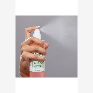 Debenhams Womens Facial Spray With Aloe Herbs  Rosewater  Size 236ml
