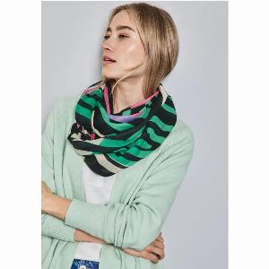 Foulard à motifs en boucle prix réduit à 6  40  maintenant