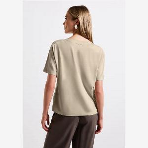 Tshirt à rivets prix réduit  20  au lieu de 24  17  de promo