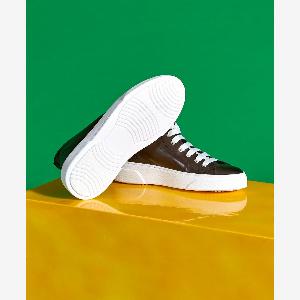 Sneakers haut cuir taupe pour homme