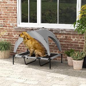 PawHut Erhöhtes Hundebett mit Baldachin Haustierbett Outdoor Hundeliege mit Dach Atmungsaktiv für große Hunde Hellgrau Oxford 106 x 76 x 94 cm   Aosom