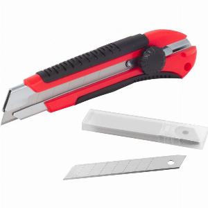 Cutter Taglierino con rotella e 10 lame ora a 5 sconto del 60