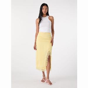 Avari Lace Trim Skirt in Yellow