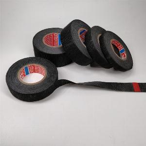 Économisez 31  sur un ruban adhésif ignifuge Coroplast pour la protection des câbles