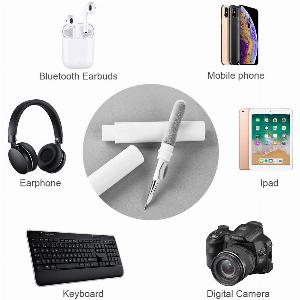 Spazzola portatile 3 in 1 per pulire auricolari e dispositivi ora 183