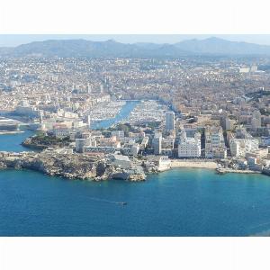 Visite complète de Marseille  de 106  à 94  11  de remise