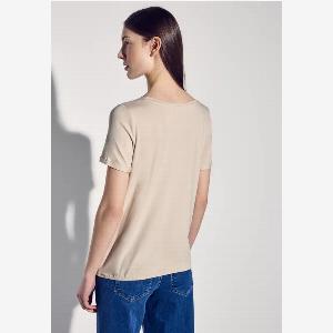 Tshirt imprimé ancien prix 2999  maintenant 21  30  de promo