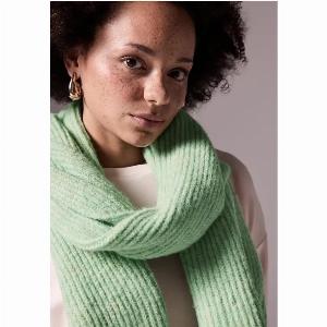 Street One Remise de 20% sur une écharpe longue tendance et chaleureuse