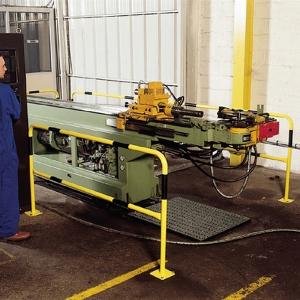 MOTTEZ Barrière de protection sur platine longueur 1 000 mm hauteur 1 500 mm jaunenoir